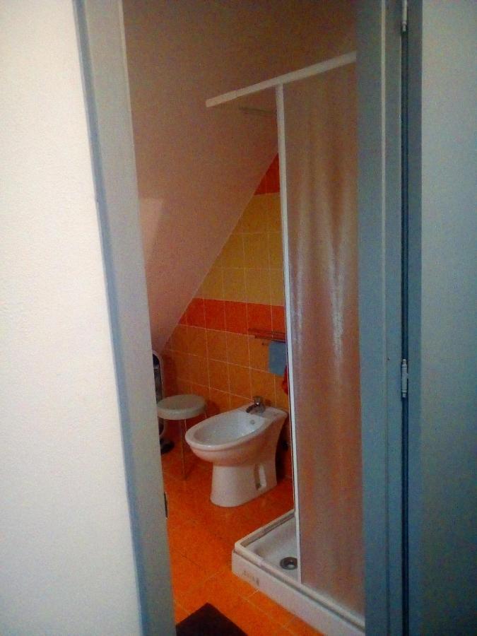 B&B 5 Int 5 A Enna Kore Bagian luar foto